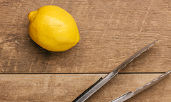 How to juice a lemon