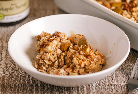 Maple-Baked Oats with Apples & Pecans