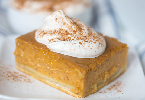 Pumpkin Pie Bars with Maple Whipped Cream