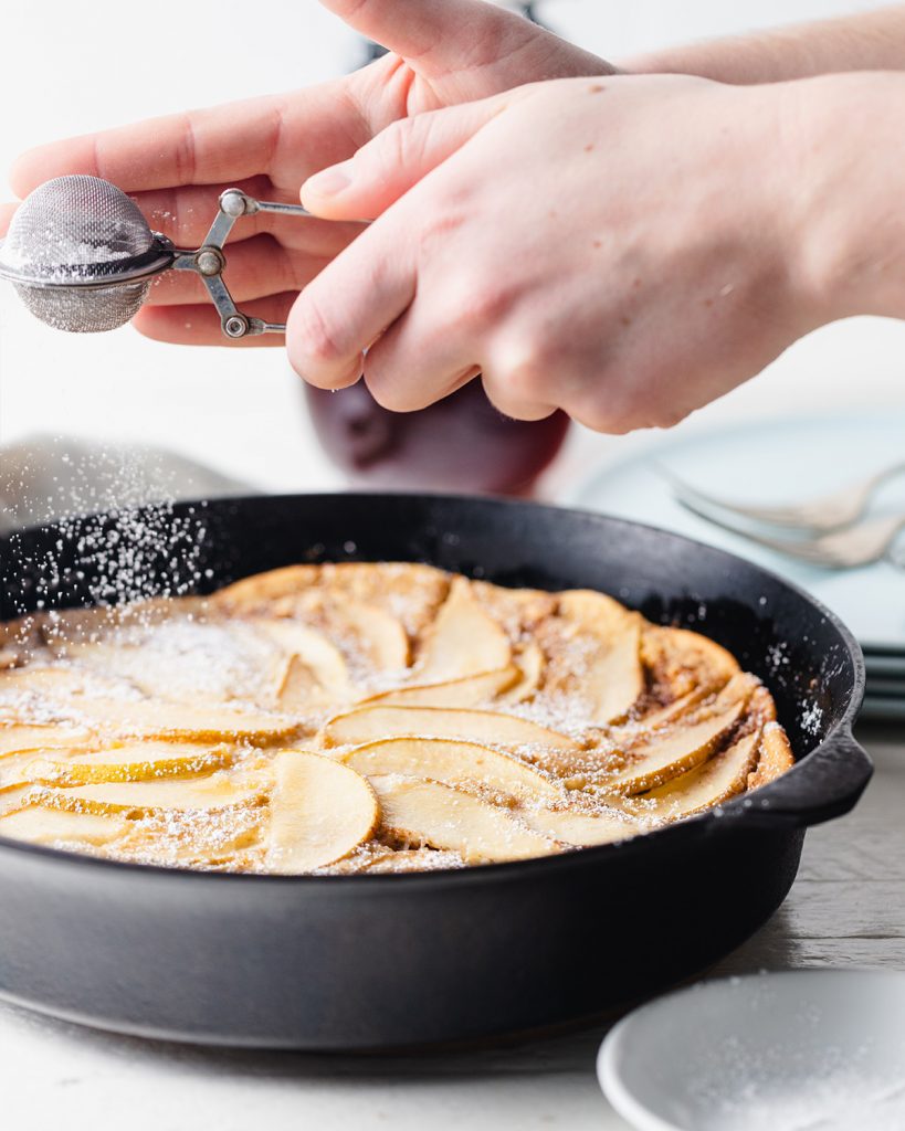Oven-Baked Pear Pancake
